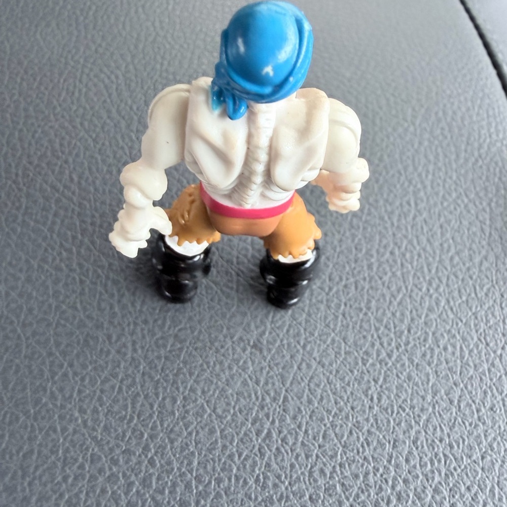 Fisher Price 2002 IMAGINEXT PHANTOM PIRATE Skeleton Gold Shorts - Picture 3 of 4